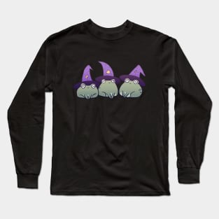 Cute wizard frogs illustration Long Sleeve T-Shirt